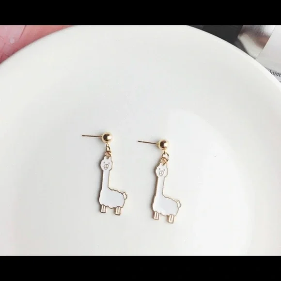 Llama Alpaca Stud Earrings. - Picture 4 of 6